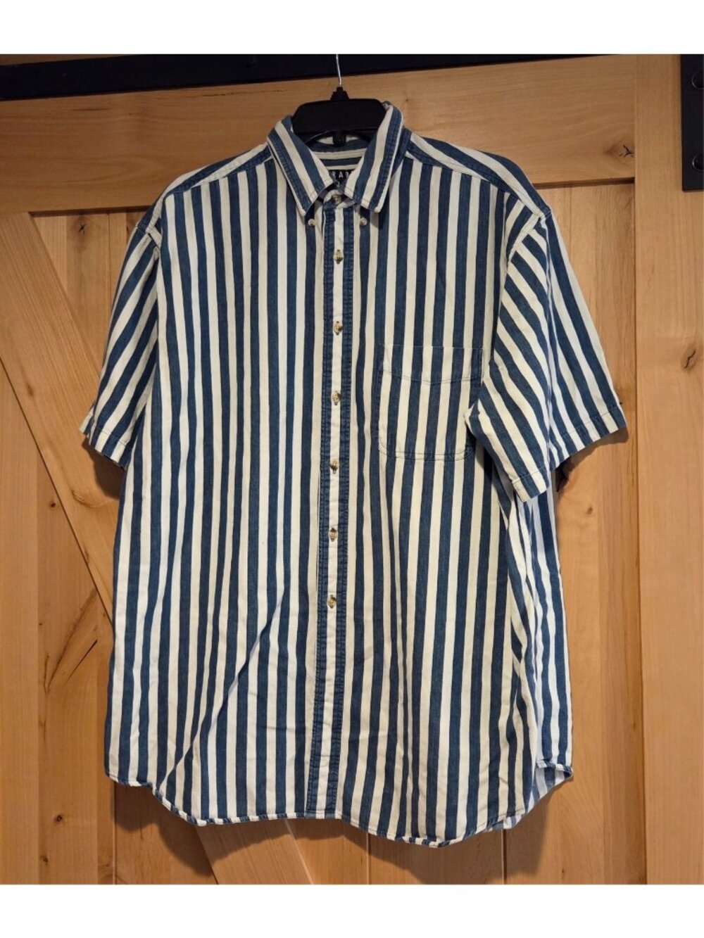 Vintage Trader Bay Shirt Mens Size L Blue Stripe Button Down Collar Short Sleeve